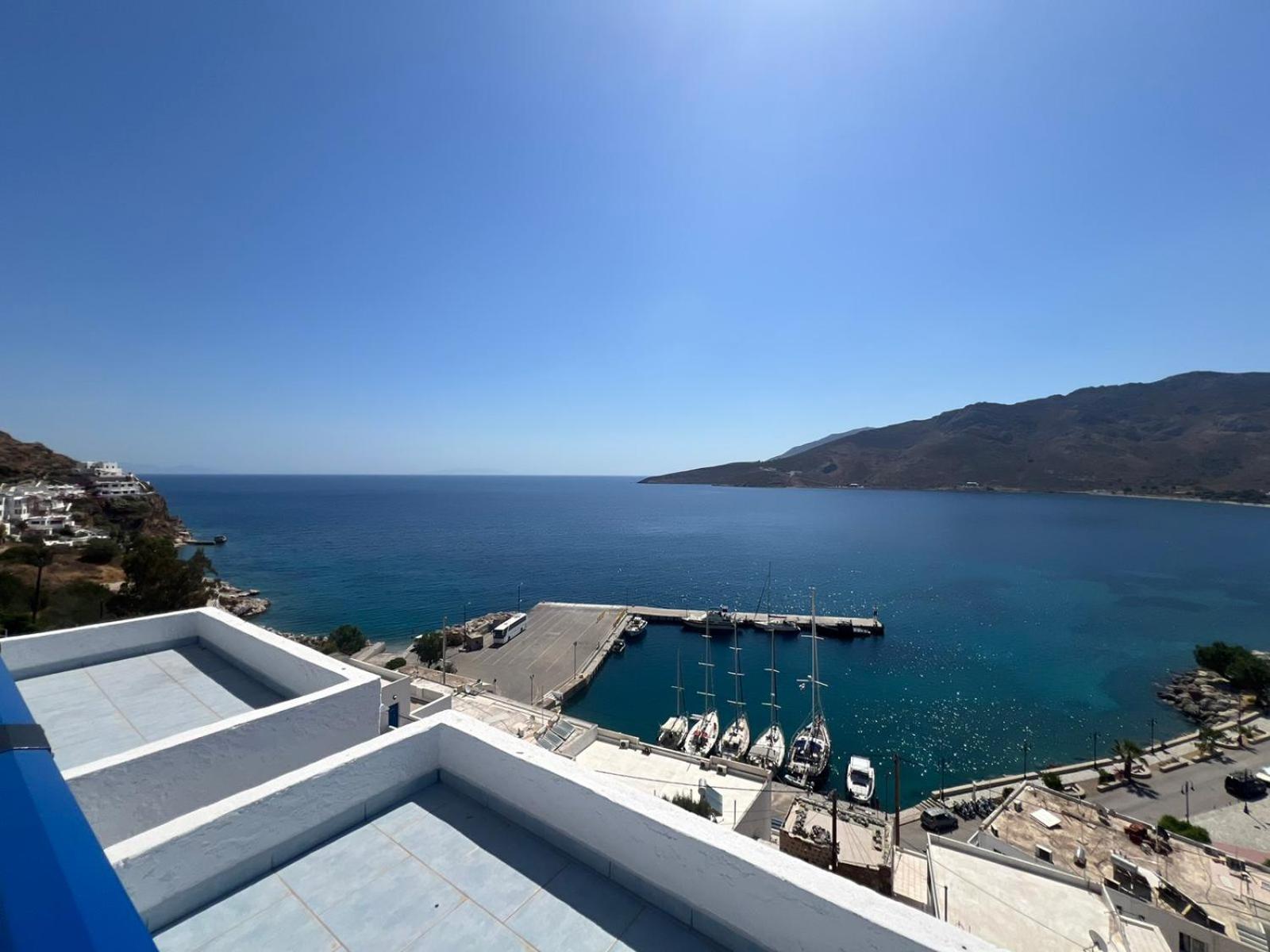 Marinas Studios Livadia  Oda fotoğraf