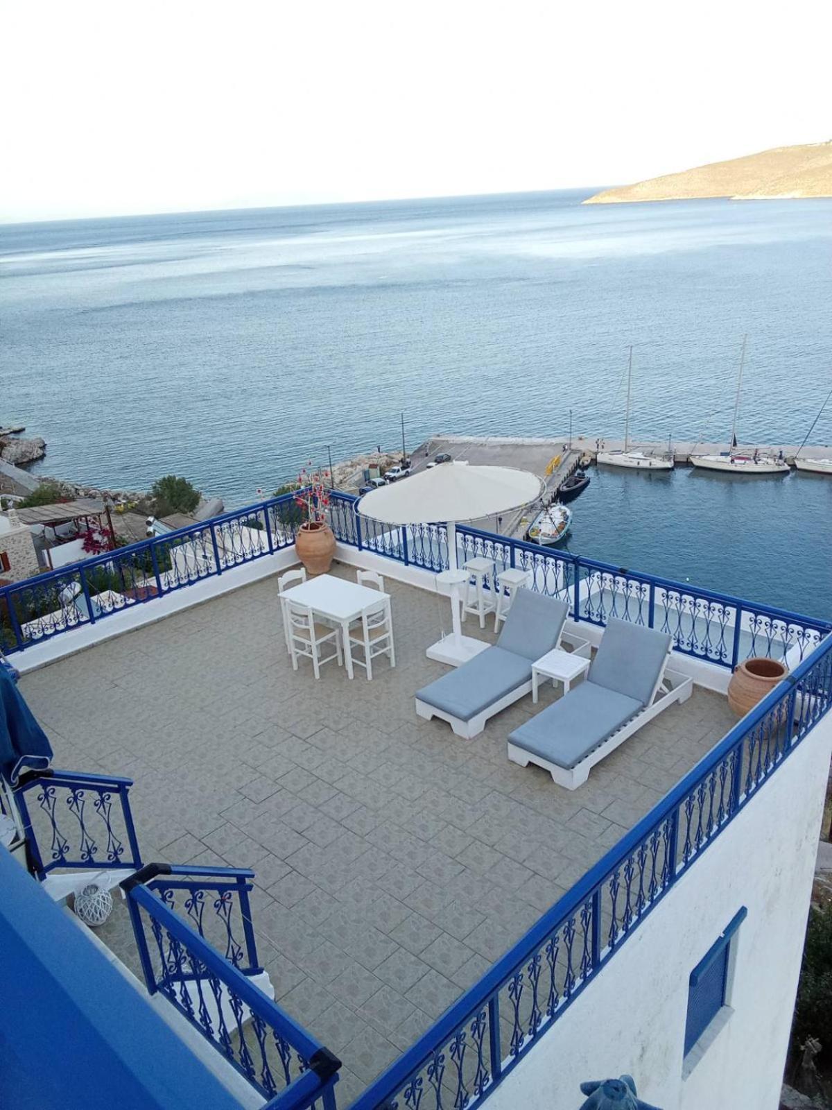Marinas Studios Livadia  Dış mekan fotoğraf